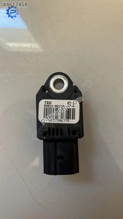 89831-02130 Toyota Corolla 2014 sol ön 51 no airbag darbe sensörü