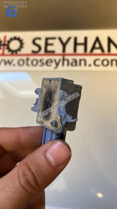 1K0955557A passat b6 2007 ön sağ sol kapı airbag darbe sensörü