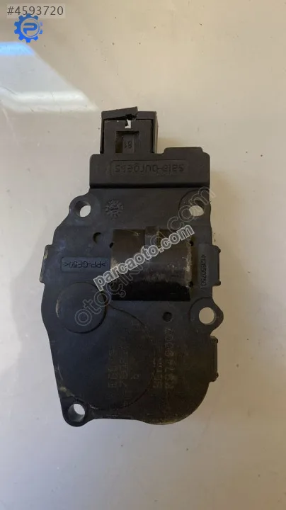 K9749007 412650750 Audi A4 2014 kalorifer ayar motoru