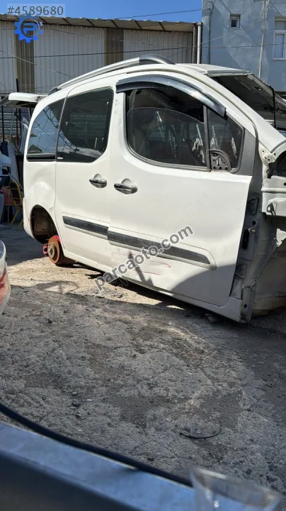 2016 Citroen Berlingo sağ Marşpiyel marşbiyel