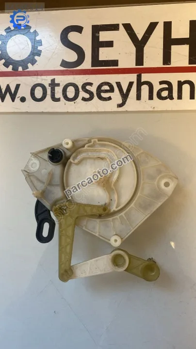 T1010767W Seat Leon 2012 kalorifer kazanı ayar dişlisi