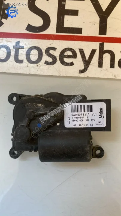 5Q0907511A Volkswagen Golf 7 kalorifer ayar motoru