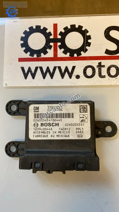 22810362 Opel Astra j sedan park sensörü beyni