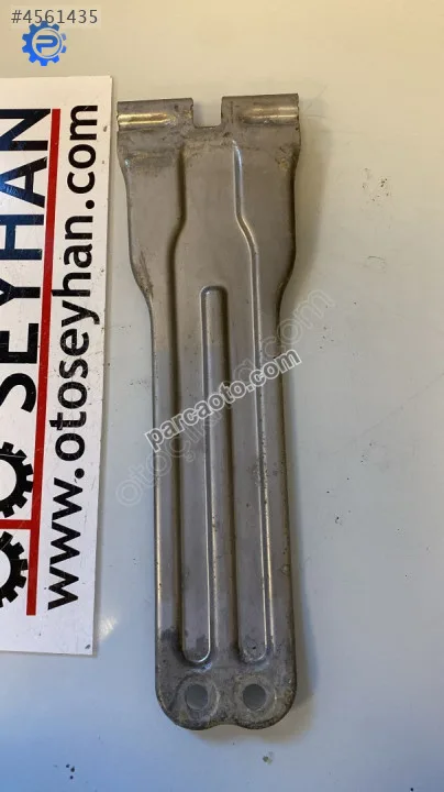 1T0858765 volkswagen caddy 2008 göğüs demiri bağlantı braketi