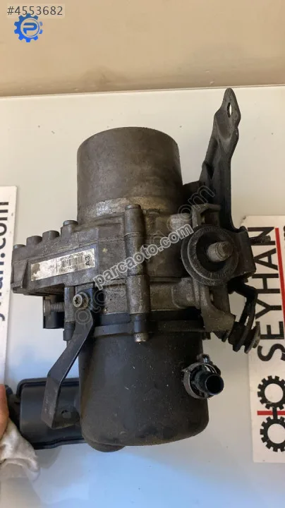 V29006924D Peugeot 508 2011 1.6 dizel direksiyon pompası