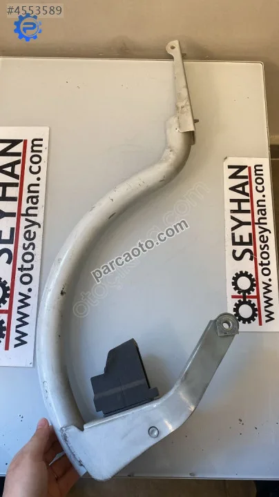 Peugeot 508 2011 sol bagaj kapağı menteşesi