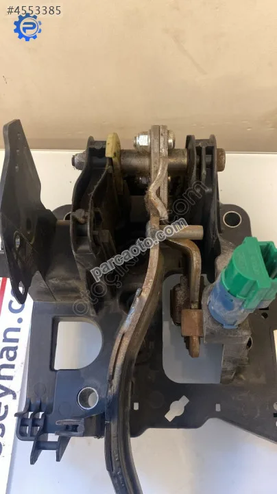 9666871680 9685778980 peugeot 508 2011 dizel otomatik fren pedalı