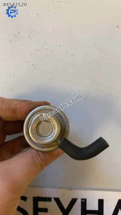 037133035H Volkswagen Golf 4 1.6 AEH yakıt basınç sensörü
