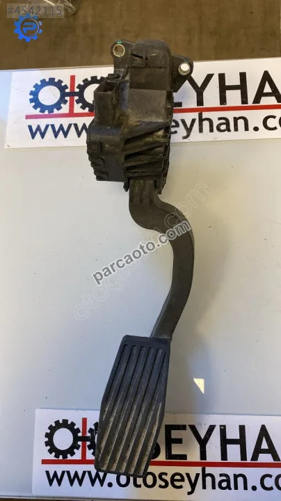 0055702020 55702020 Fiat Linea Punto 2015 gaz pedalı