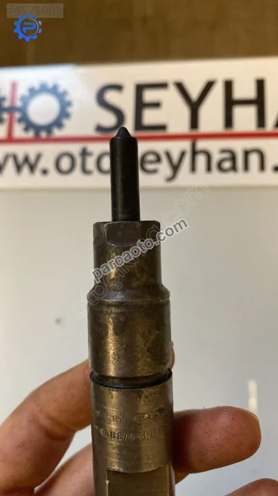 028130201T 0432193747 Volskwagen Polo classic AFN enjektörü