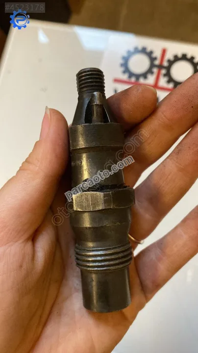 028130201C Volkswagen Caddy  1998-2003 1.9 tdi sdi enjektörü