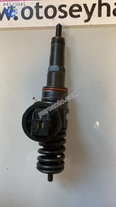 038130073AA Volkswagen Bora 1.9 tdi ARL enjektörü