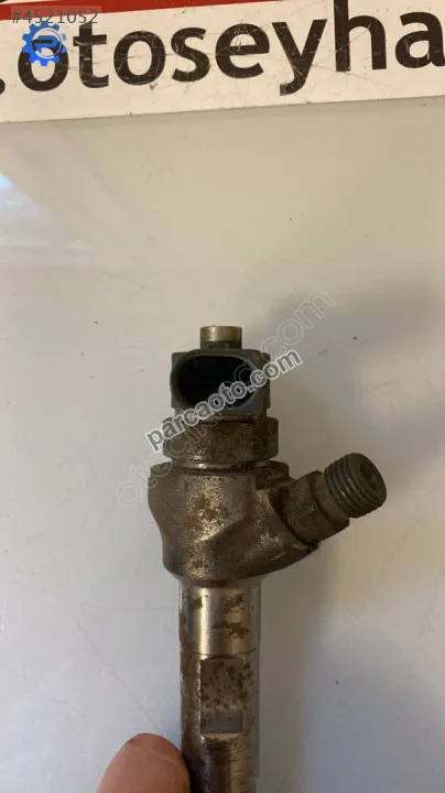 04L130277AC Volkswagen Golf 7  2.0 tdi crl motor enjektörü
