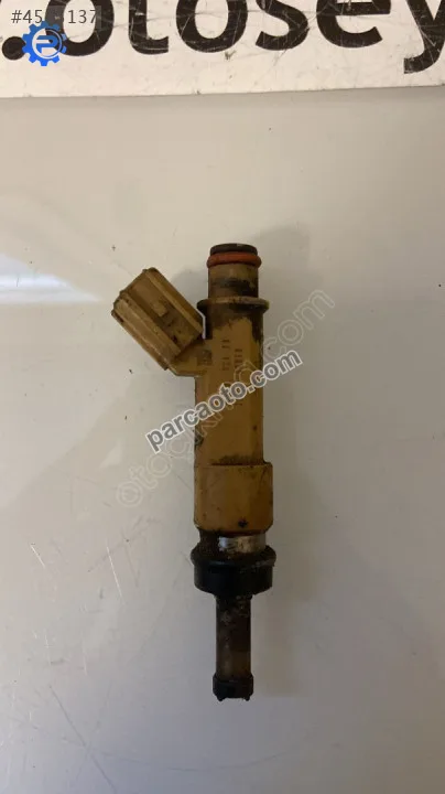 23250-37010 toyota corolla 2011 1.6 benzinli enjektör