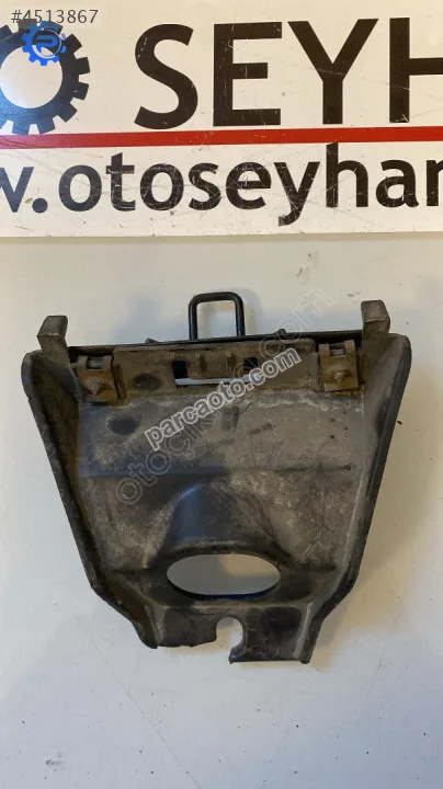 Ford Fiesta 2005 torpido kapağı kilit karşılığı