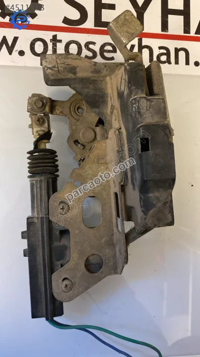 81810051 BMW E34 sol arka kapı kilidi 81810051 BMW E34 sol arka kapı kilidi