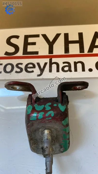 Toyota Corolla Efsane Kasa 1993 arka sağ üst menteşesi