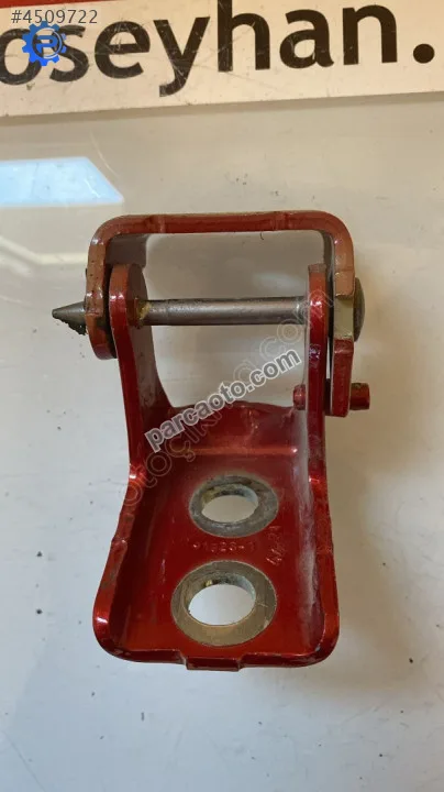 1608322780 Peugeot 2008 2022 arka sol kapı üst menteşesi