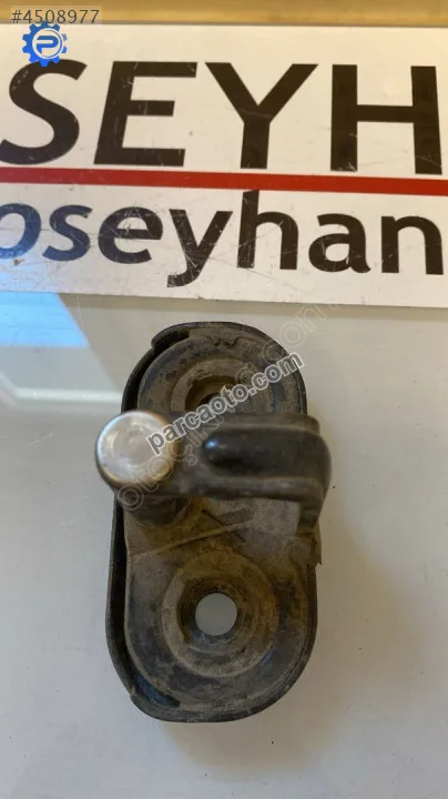 2G6827517A Volkswagen T-cross 2021 bagaj kilit karşılığı
