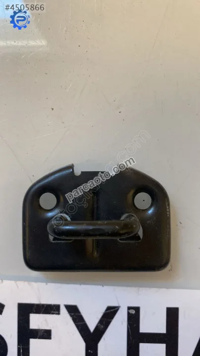 3C5864203 Volkswagen Golf 6 7 arka koltuk kilit karşılığı sağ sol 3C5864203 Volkswagen Golf 6 7 arka koltuk kilit karşılığı sağ sol