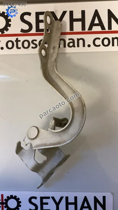 Toyota Yaris 2015 sol motor kaput menteşesi
