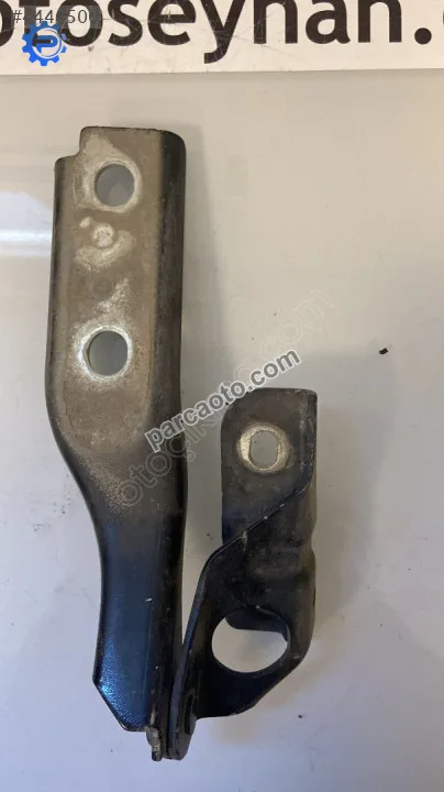 8P0823302B audi a3 2010 motor kaput menteşesi sağ