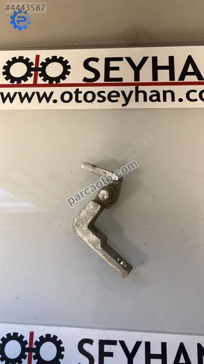 6L0831402 seat cordoba 2006 sağ ön kapı üst menteşesi