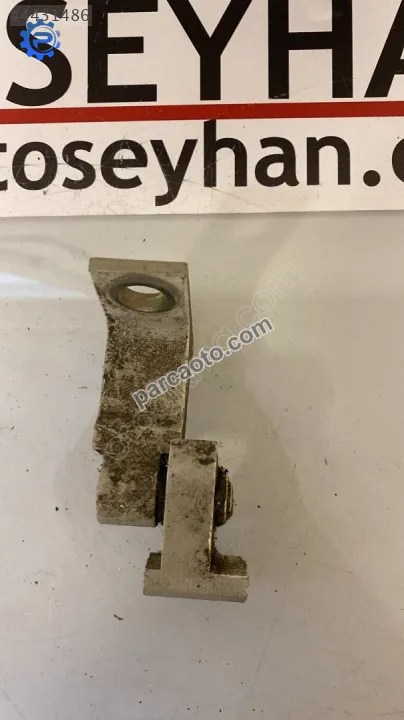 8K0831401A seat toledo 2015 sol ön kapı üst menteşesi