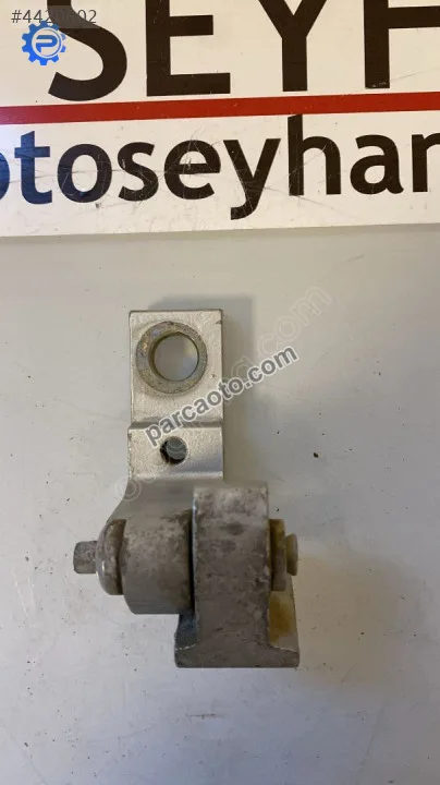 3B4833401E Volkswagen Passat B5 sol arka kapı üst menteşesi