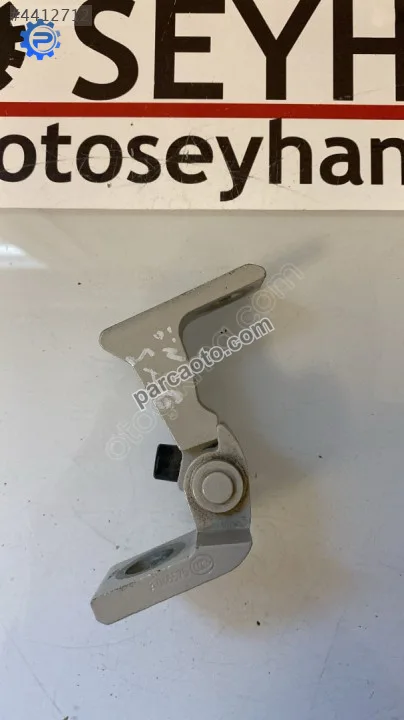 8X0831404E t-cross ön sağ kapı menteşesi alt üst uyumlu