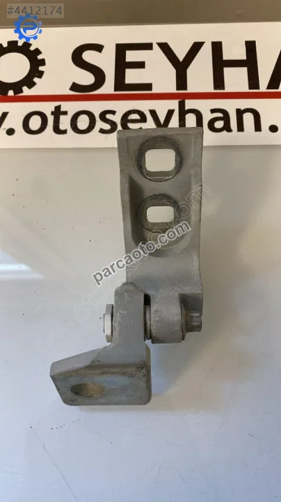 13180564 Opel Corsa D E sağ ön kapı alt menteşesi