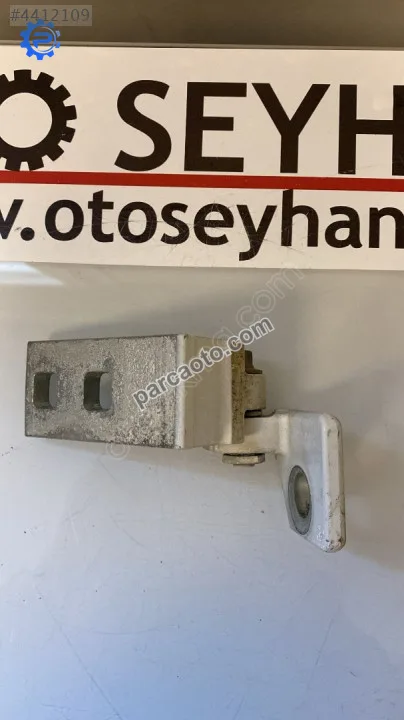 13180565 Opel Corsa D sol ön kapı üst menteşesi