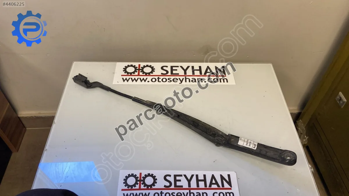 2G1955409 Volkswagen Polo 2018 sol ön silecek kolu