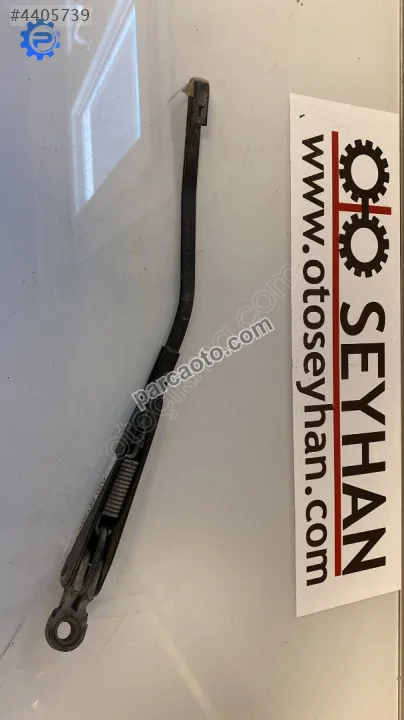 6K6955706 Seat ibiza 1998 arka silecek kolu 6K6955706 Seat ibiza 1998 arka silecek kolu