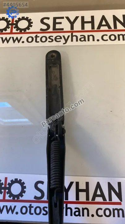 5C7955409 Volkswagen Jetta 2015 sol ön silecek kolu