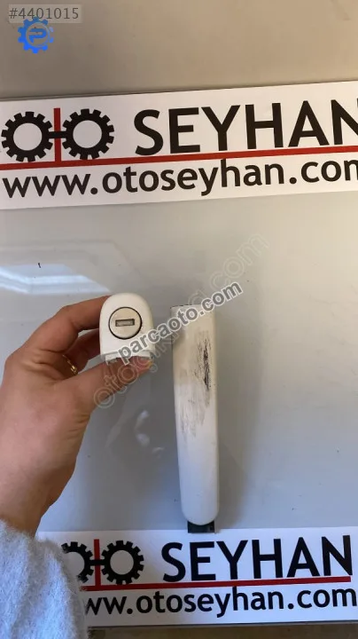 5N0837205M 5L0837167 8  Skoda Yeti 2012 sol ön kapı dış açma kolu