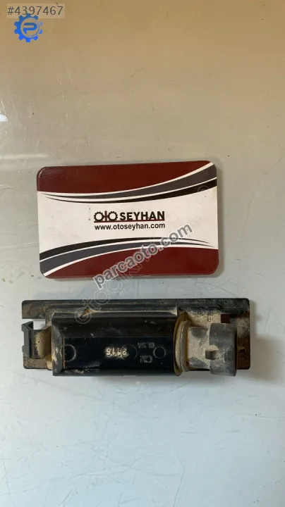 13251936 Opel Astra j plaka lambası