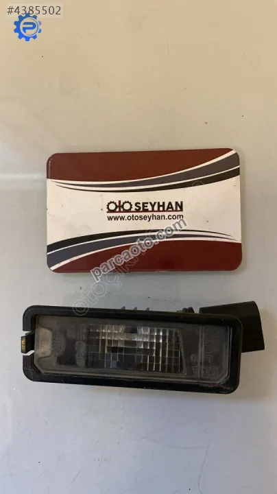 1K8943021 volkswagen Passat b7 plaka lambası