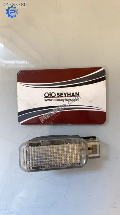3B0947415B audi a3 2020 torpido lambası