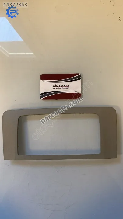 13276011 opel astra j orta tavan lambası çerçevesi
