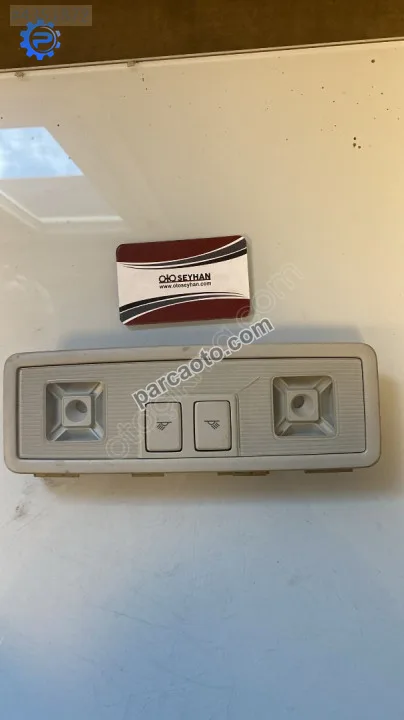 5G0947291K vw golf 7 arka tavan lambası