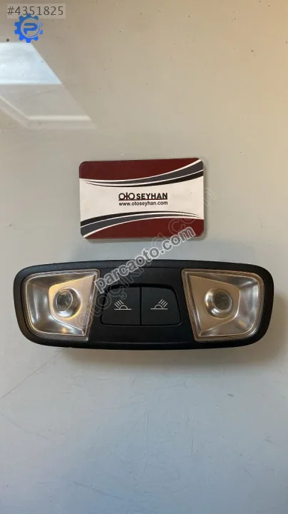 8V0947111A audi A3 sportback 2015 arka tavan lambası LED