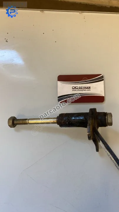 BMW 5 serisi e34 1990 debriyaj pedalı