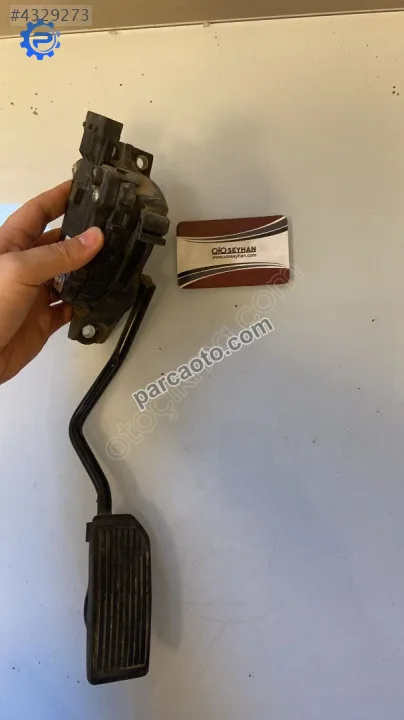 18002AU410 nissan primera 2007 1.6 benzinli gaz pedalı