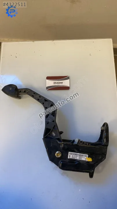 6Q1721059AA 6Q1721321C seat ibiza 2002-08 debriyaj pedalı