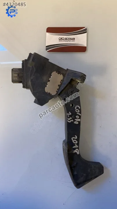 78110-02120 toyoto corolla 2017 1.33 gaz pedalı