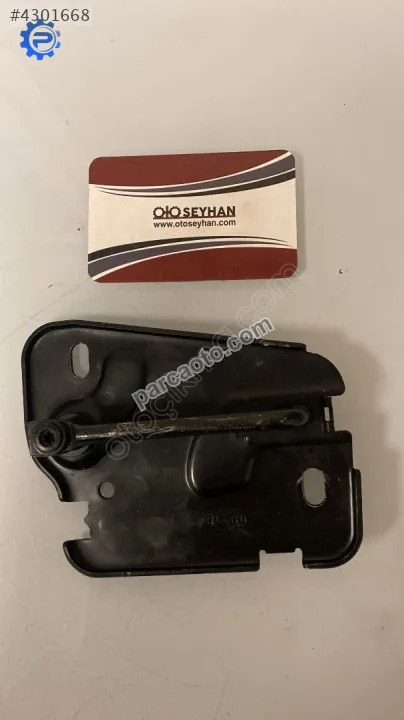 8V0823186C audi a3 2019 kaput kilit karşılığı sağ 8V0823186C audi a3 2019 kaput kilit karşılığı sağ