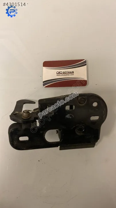 1T0823480A volkswagen caddy 2008 kaput kilidi üst mandalı