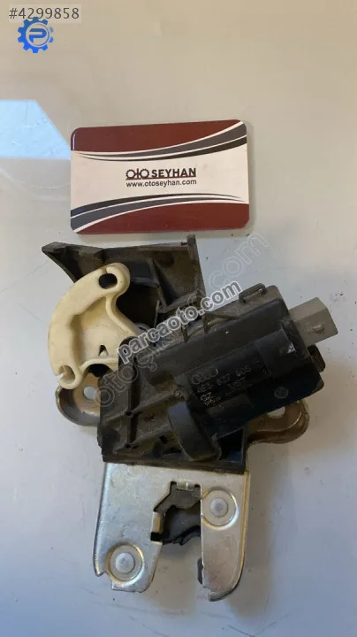 4F5827505D passat B7 CC jetta A4 A8 bagaj kilidi