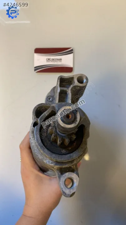 03L911021G Audi A4 2.0 dizel 2014 marş dinamosu 03L911021G Audi A4 2.0 dizel 2014 marş dinamosu